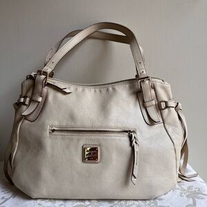 Dooney and Bourke Nina Cream Pebbled Leather Bag. Dooney and Bourke